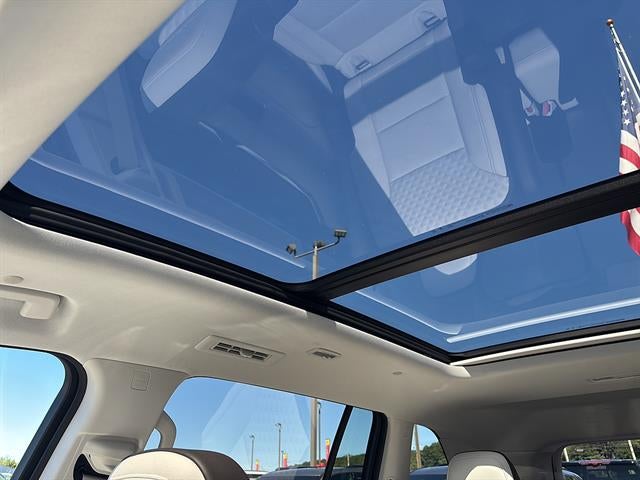 2027 GMC Acadia Denali