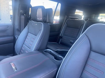 2025 GMC Yukon AT4 Ultimate