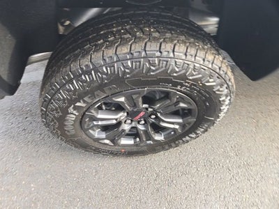 2025 GMC Canyon Elevation