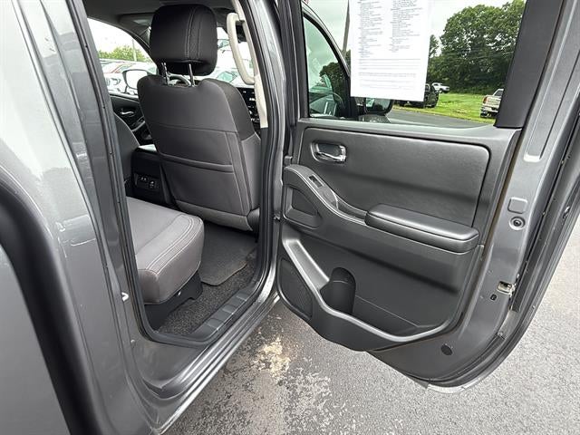 2025 Nissan Frontier Crew Cab Long Bed SV 4x4