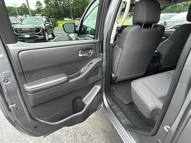 2025 Nissan Frontier Crew Cab Long Bed SV 4x4
