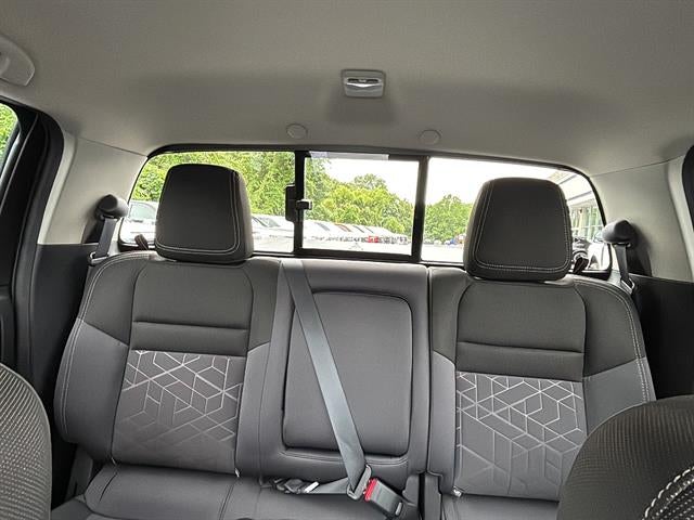 2025 Nissan Frontier Crew Cab Long Bed SV 4x4