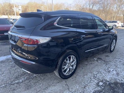 2024 Buick Enclave Essence