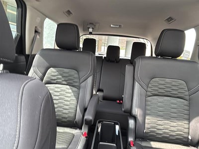 2025 Nissan Pathfinder SV 4WD