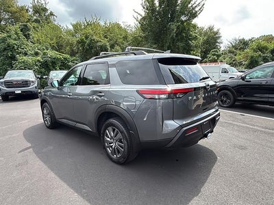 2025 Nissan Pathfinder SV 4WD