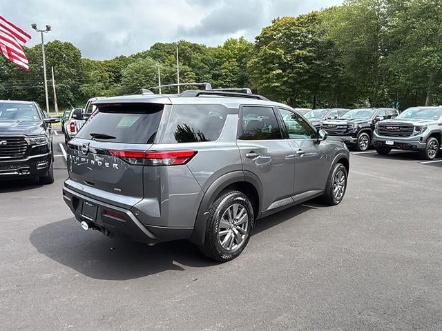 2025 Nissan Pathfinder SV 4WD