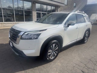 2024 Nissan Pathfinder SL 4WD