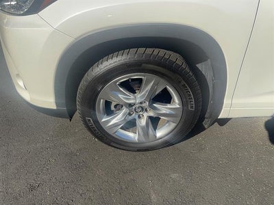 2017 Toyota Highlander Limited