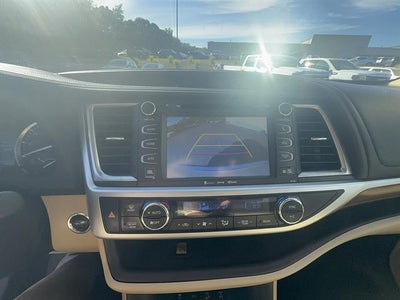 2017 Toyota Highlander Limited