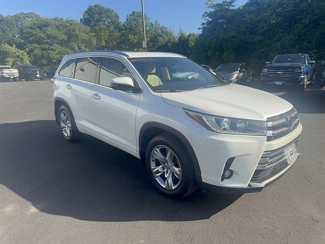 2017 Toyota Highlander Limited
