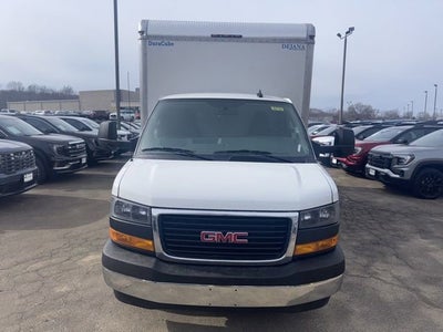 2026 GMC Savana Cutaway 3500 1WT