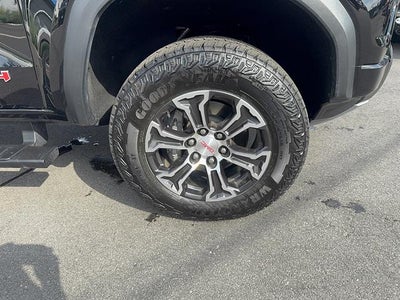 2024 GMC Canyon AT4
