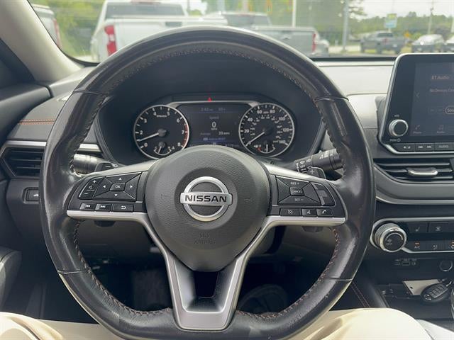 2022 Nissan Altima SR Intelligent AWD