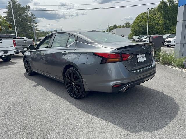 2022 Nissan Altima SR Intelligent AWD