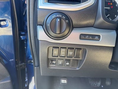 2017 Nissan TITAN PRO-4X