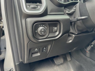 2020 RAM 1500 Big Horn Quad Cab 4x4 6'4" Box