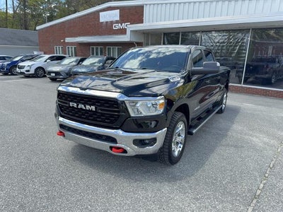 2022 RAM 1500 Big Horn Crew Cab 4x4 6'4" Box