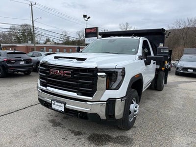 2026 GMC Sierra 3500 HD Chassis Cab Pro