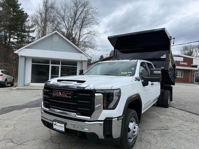 2026 GMC Sierra 3500 HD Chassis Cab Pro