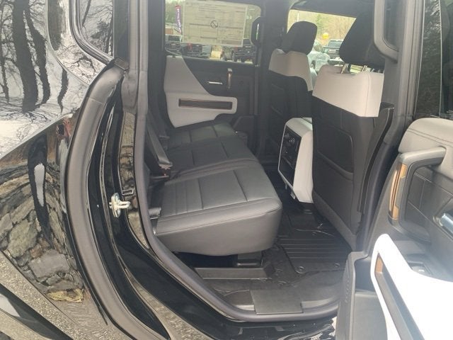 2024 GMC HUMMER EV SUV 2X