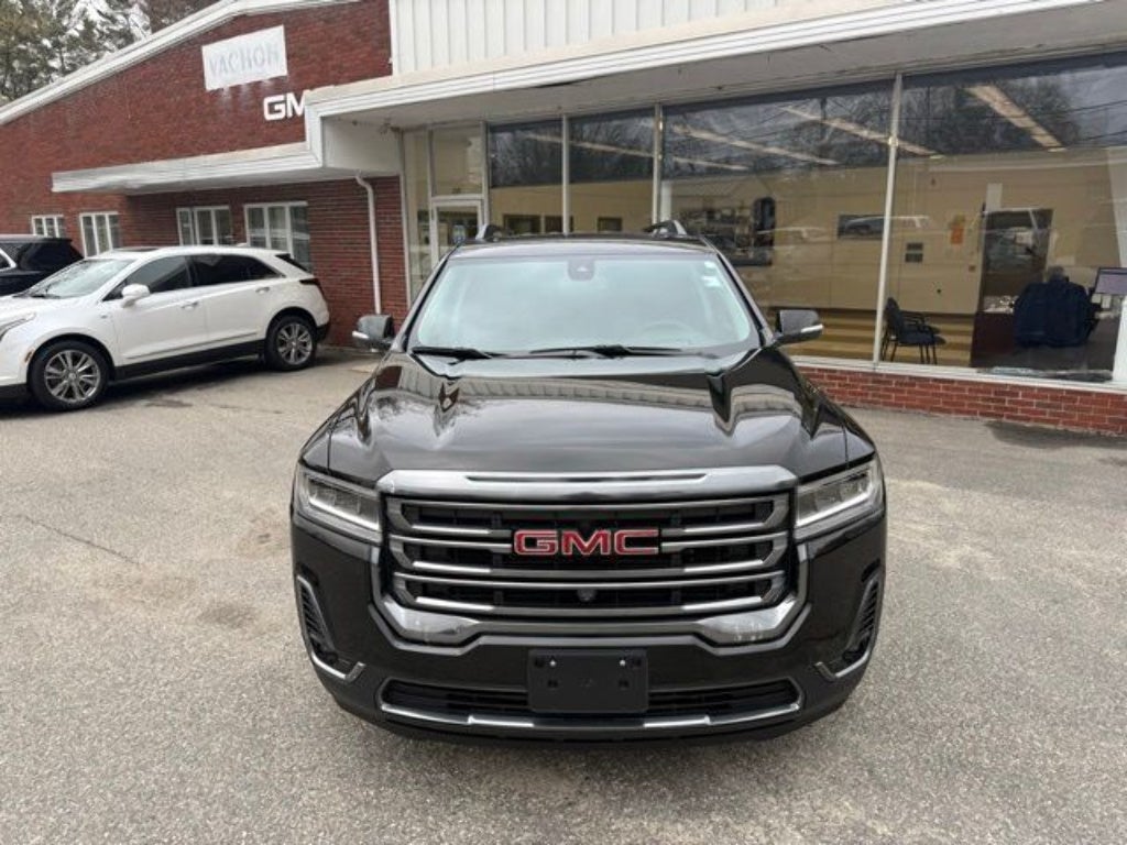 2023 GMC Acadia AT4