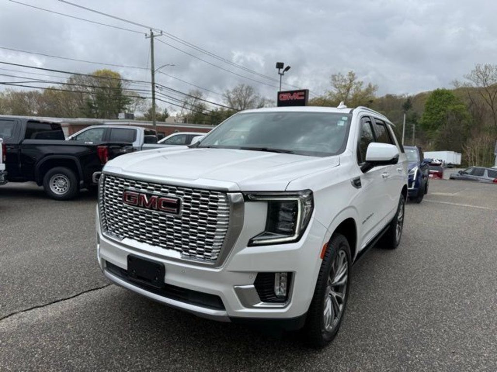 2021 GMC Yukon 4WD Denali's photo