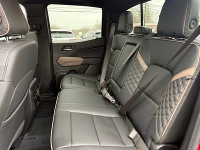 2025 GMC Canyon Denali