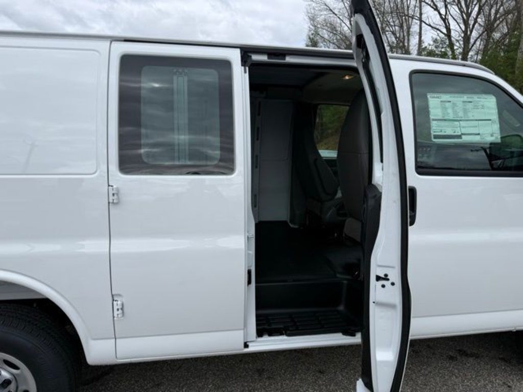 2026 GMC Savana Cargo Work Van