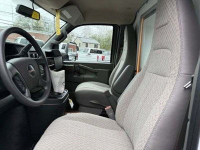 2026 GMC Savana Cutaway 3500 1WT