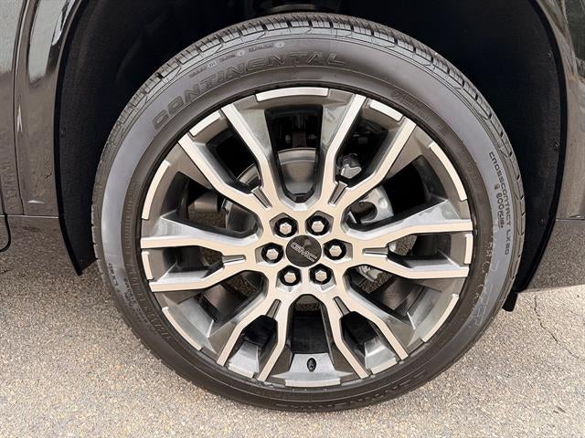 2027 GMC Acadia AWD Denali Ultimate