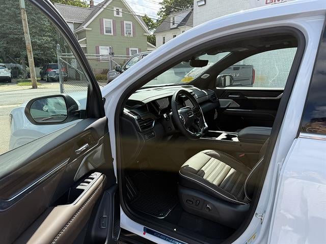 2026 GMC Acadia AWD Denali Ultimate