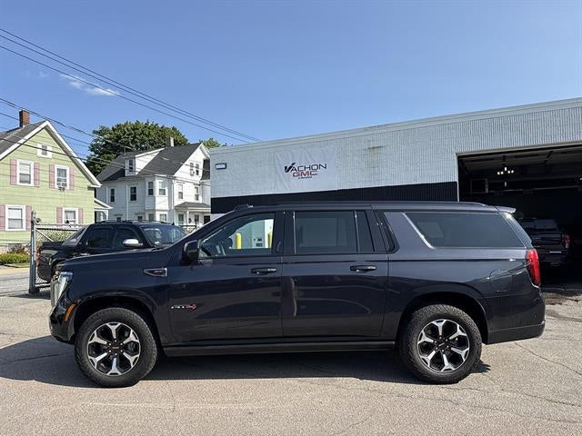 2025 GMC Yukon XL AT4