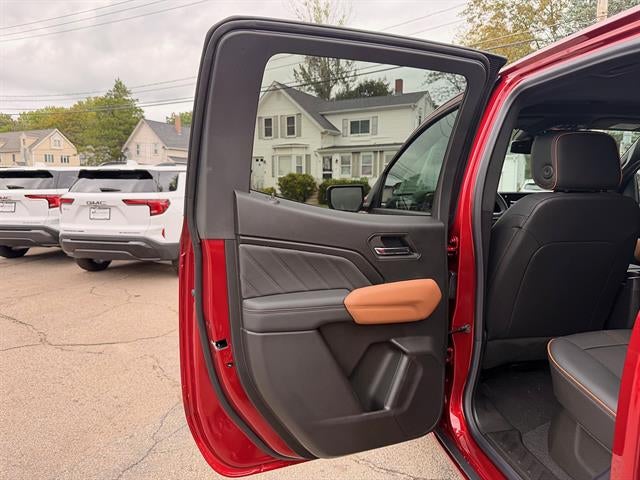 2026 GMC Canyon 4WD AT4