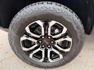 2026 GMC Canyon 4WD AT4
