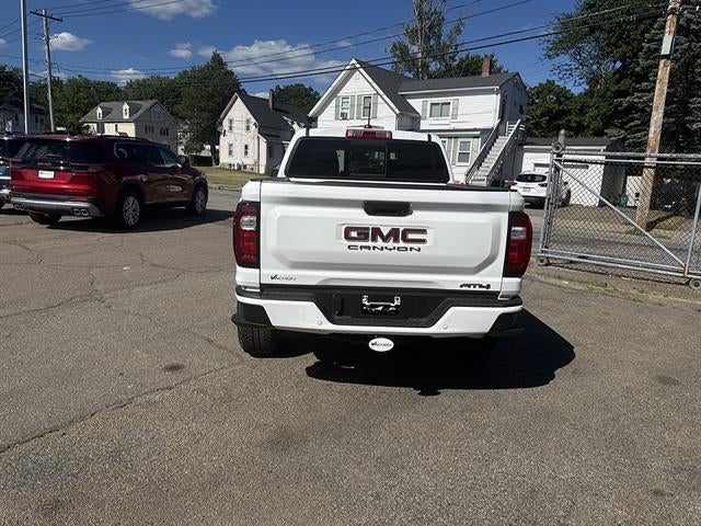 2026 GMC Canyon 4WD AT4
