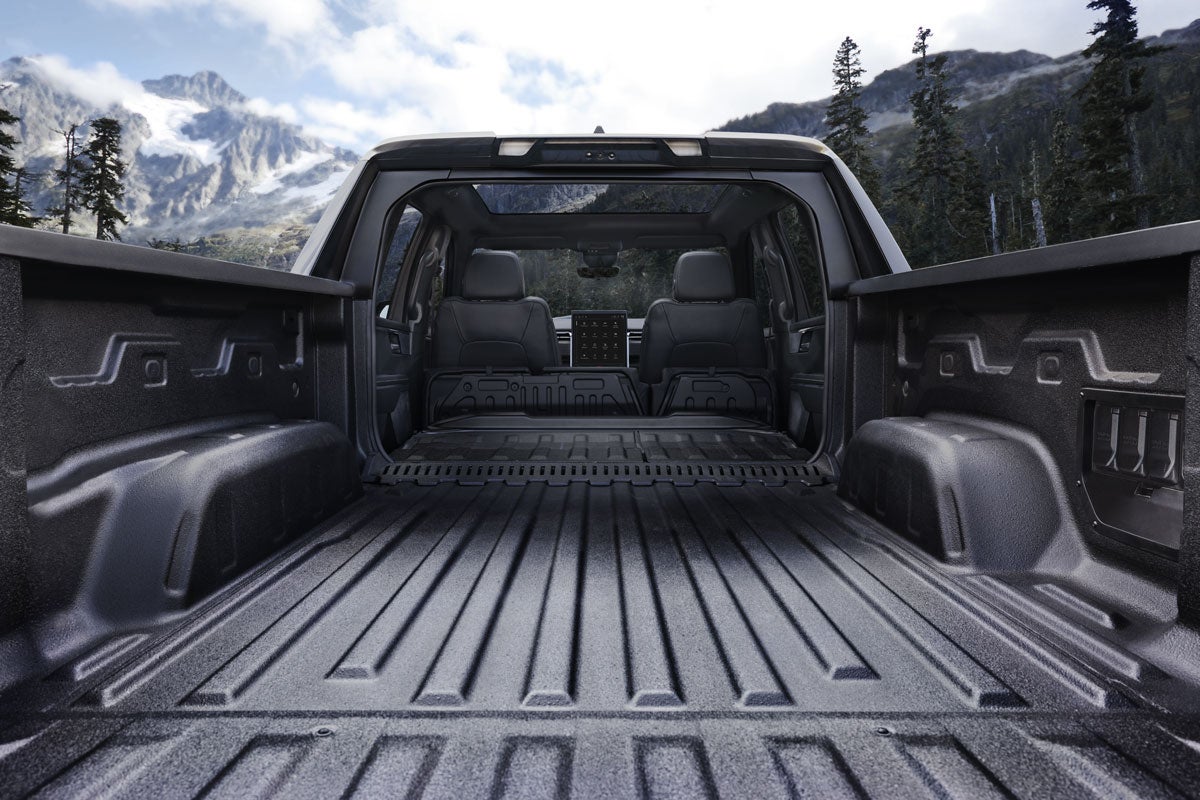 Vachon GMC in Putnam CT